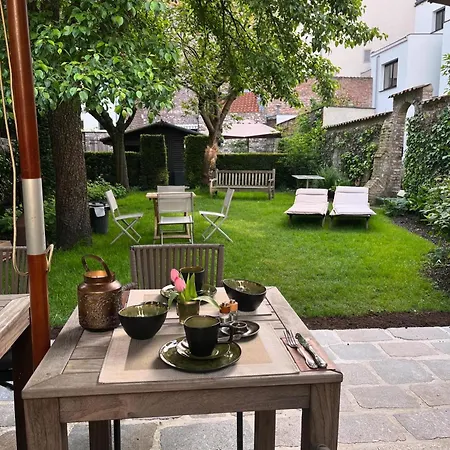 Bed & Breakfast Anna9 Bruges